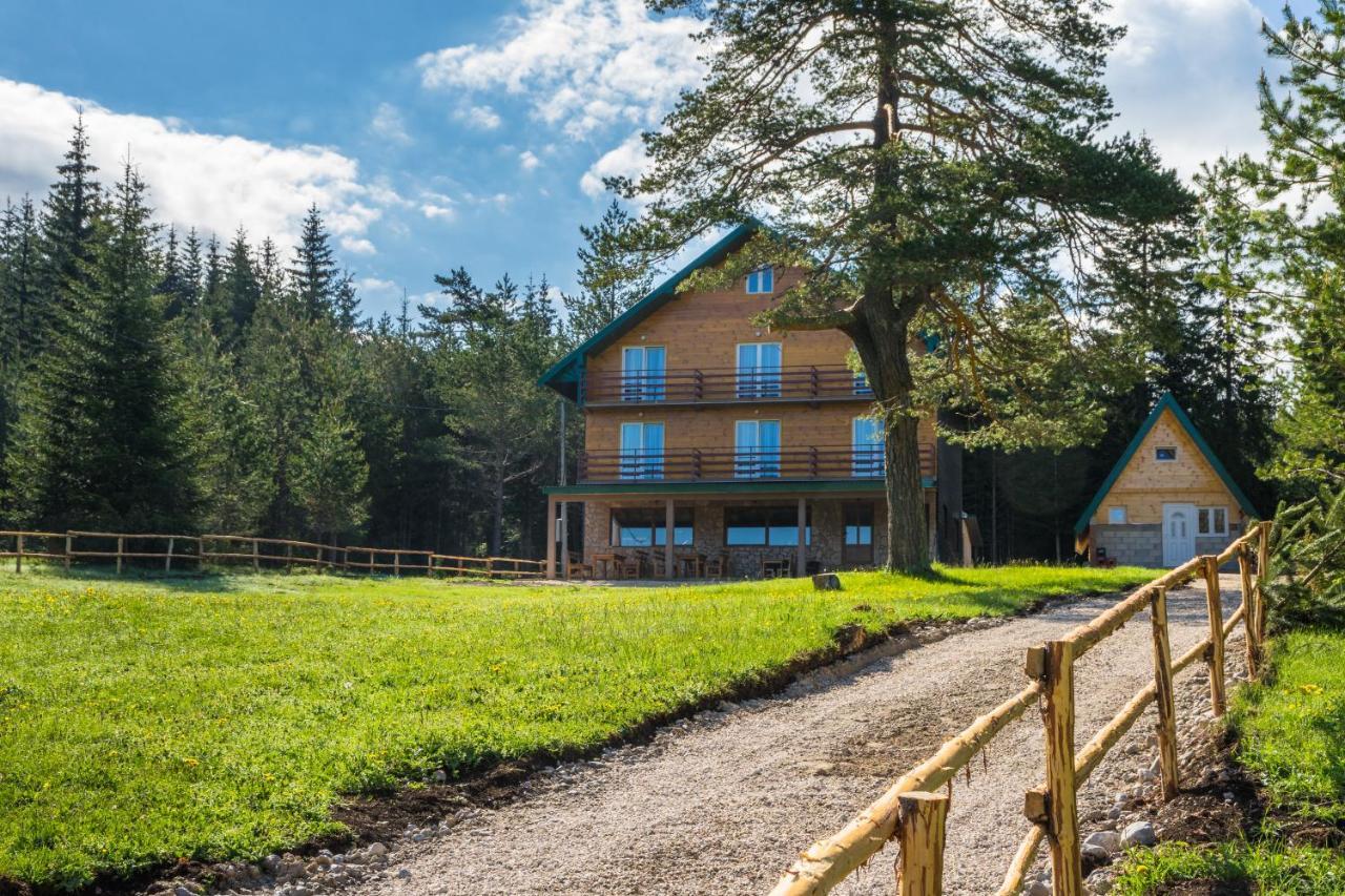 Apartmani Jezero Жабляк Екстер'єр фото