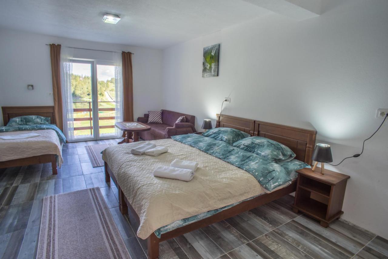 Apartmani Jezero Жабляк Екстер'єр фото