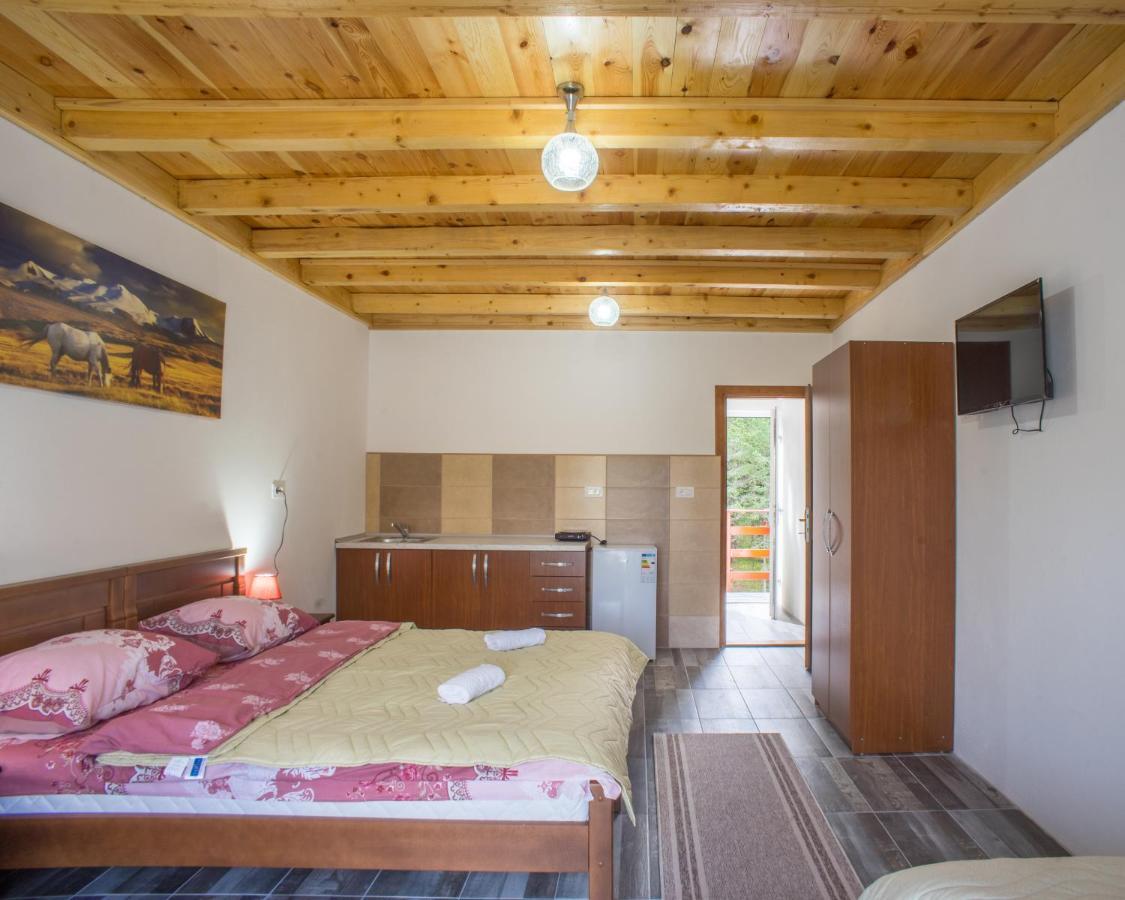 Apartmani Jezero Жабляк Екстер'єр фото