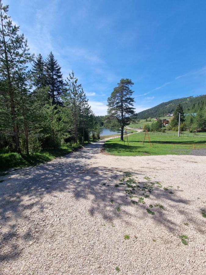 Apartmani Jezero Жабляк Номер фото
