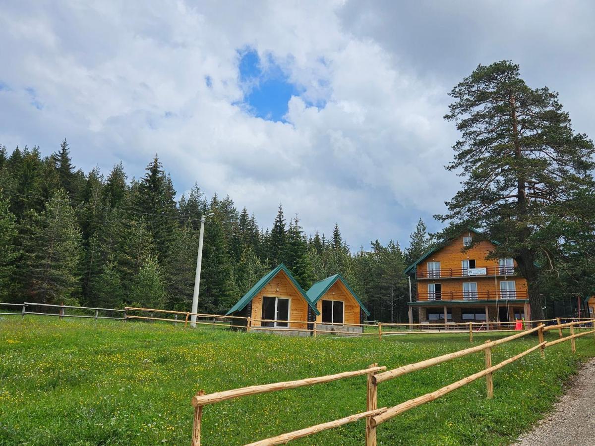 Apartmani Jezero Жабляк Екстер'єр фото