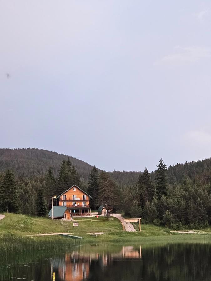 Apartmani Jezero Жабляк Екстер'єр фото