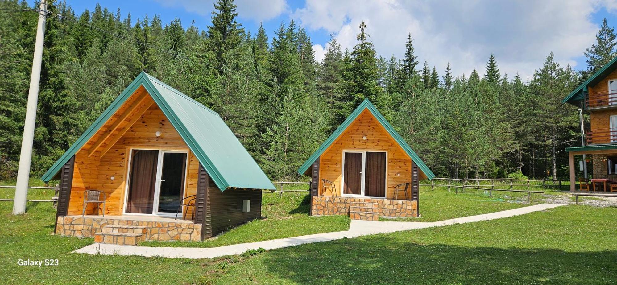 Apartmani Jezero Жабляк Екстер'єр фото